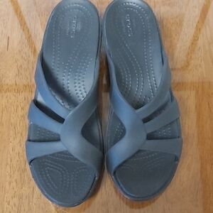 CROCS Sanrah Wedge Black Strappy Sandel. - PAYMENT BY PAYPAL ONLY